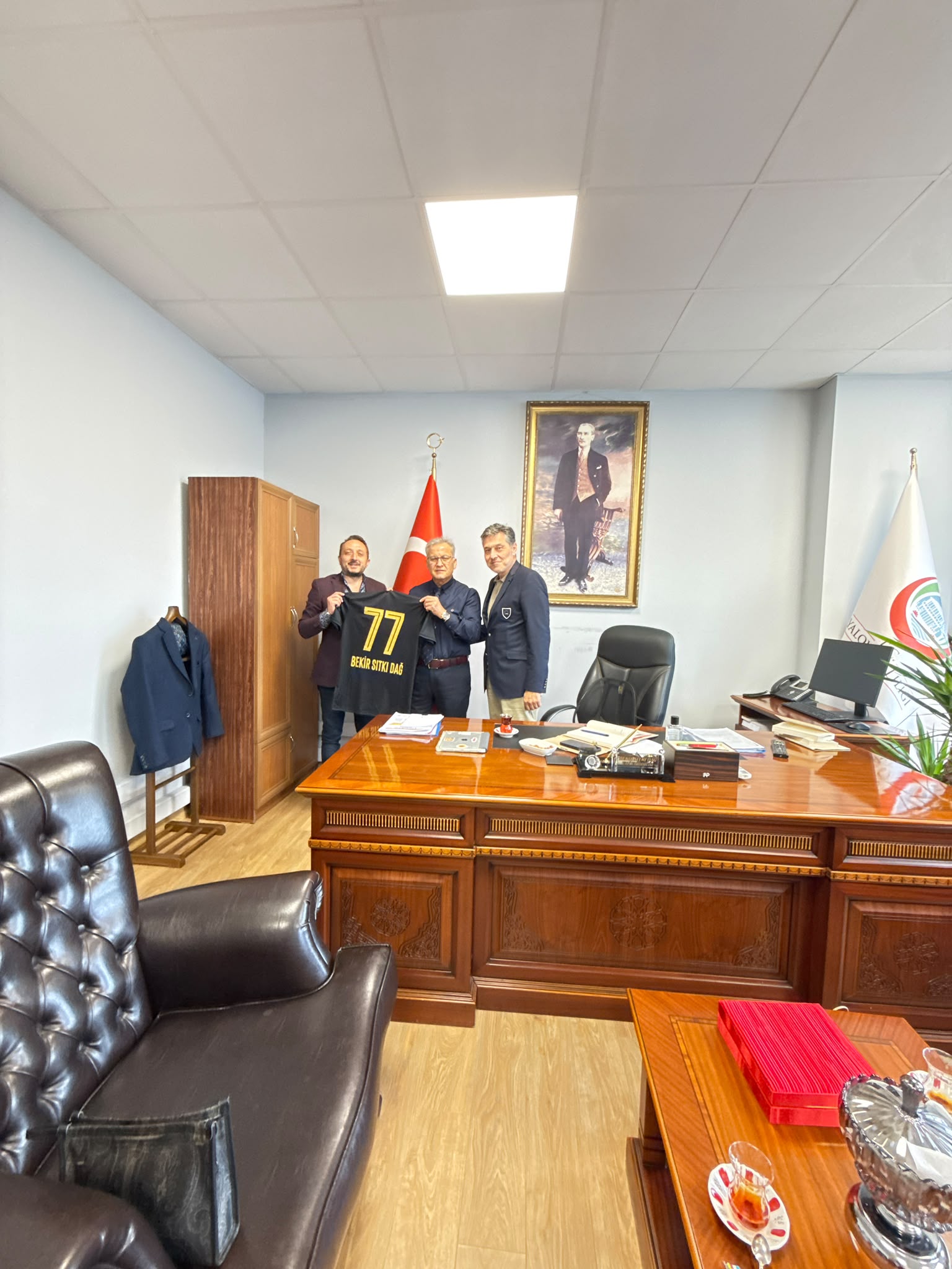 Vali Yardımcısına Ziyaret.
